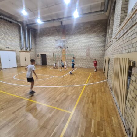 1b7e42df-fdea-4e31-a4e4-0a0c9df6782d