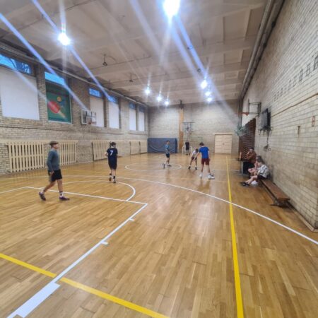 6749715b-f4b1-495a-9ead-c9e6eb7bd8f8