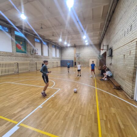 90dc4ce5-99c0-46e1-a19f-964a1c939b0a